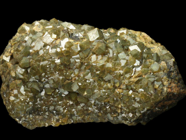 Quartzite Mountain (Stanley Butte [nearby]; Quartzite Mountain Garnets), Stanley District, Santa Teresa 